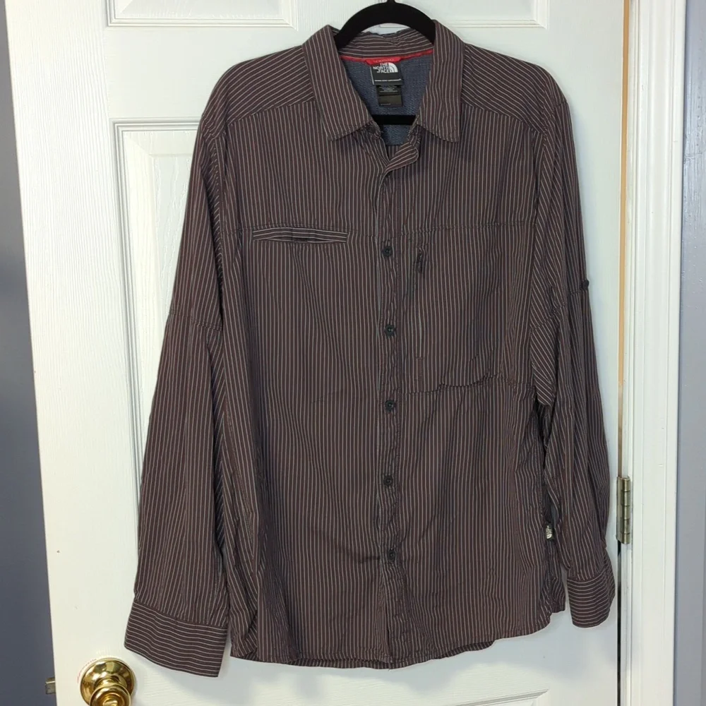 The North Face Long Sleeve Striped Vented Button Down Shirt Size Large